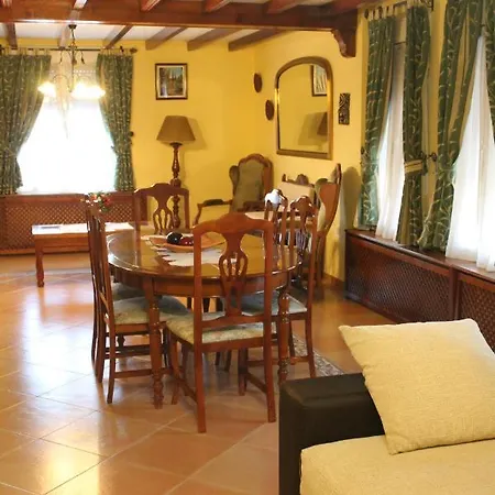 Ana Homestay Romilla